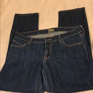 Old Navy 10 short the Diva jeans